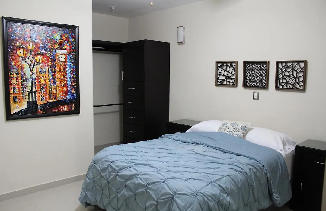 Departamento zona dorada-1