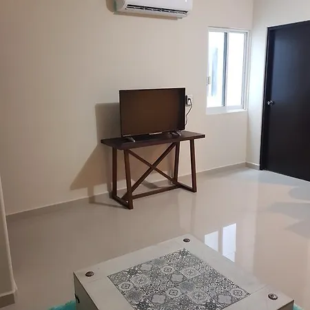 Departamento zona dorada-2
